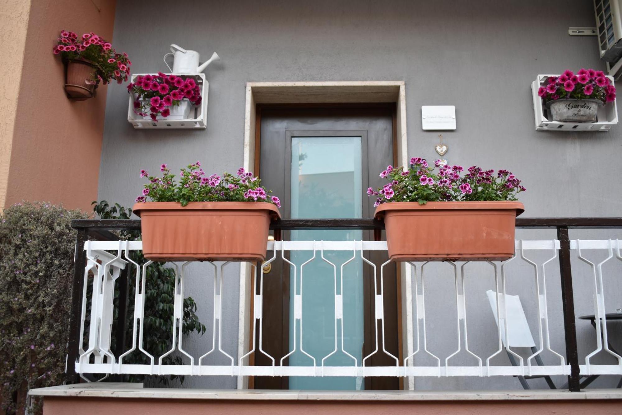 La Casa Di Maya & Cloe Bari Exteriör bild